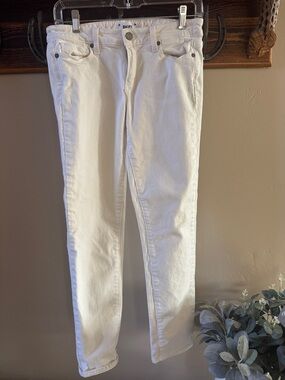 PAIGE White Skinny Jeans - Slim Fit Skyline Ankle Peg